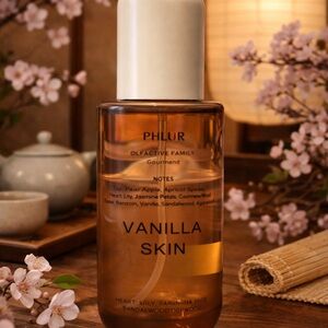 PHLUR- Vanilla Skin Fragrance -